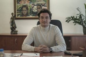 „Да сложиш прът в колелото на системата“. Разговор с Крум Зарков