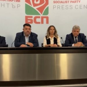 Атанас Зафиров: Правителството предприема активни мерки за управлението на водния сектор и пътната безопасност