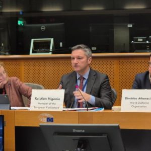 Вигенин: Европа трябва да запази лидерството си в модерните терапии