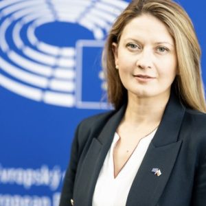 Цветелина Пенкова: Срокът за проектите по Националния план за възстановяване и устойчивост може да бъде удължен