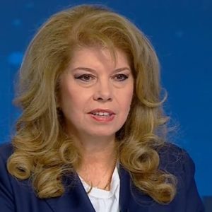 Илияна Йотова: Това не е референдум за отказ от еврото, а да попитаме хората какво мислят