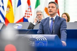 Вигенин: ЕК застрашава защитата на личните данни заради опростяване на законодателство