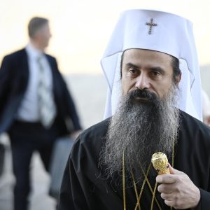 Патриарх Даниил: Нека Господ да даде мирна, здрава, благословена 2026 година!