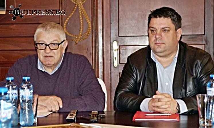 В БСП-Бургас ще избират между двамата си депутати водач на листа за изборите