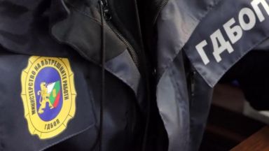 Арестуваните шефове в ГДБОП играели на "лошо и добро ченге" и рекетирали наркодилъри