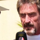 Джон МакАфи обеща да сложи край на правителствения шпионаж над гражданите