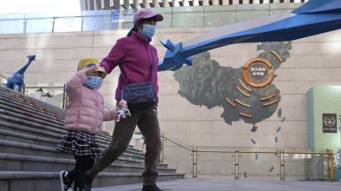 Пекин не мисли да спасява Evergrande - поставен от Fitch в ограничен дефолт